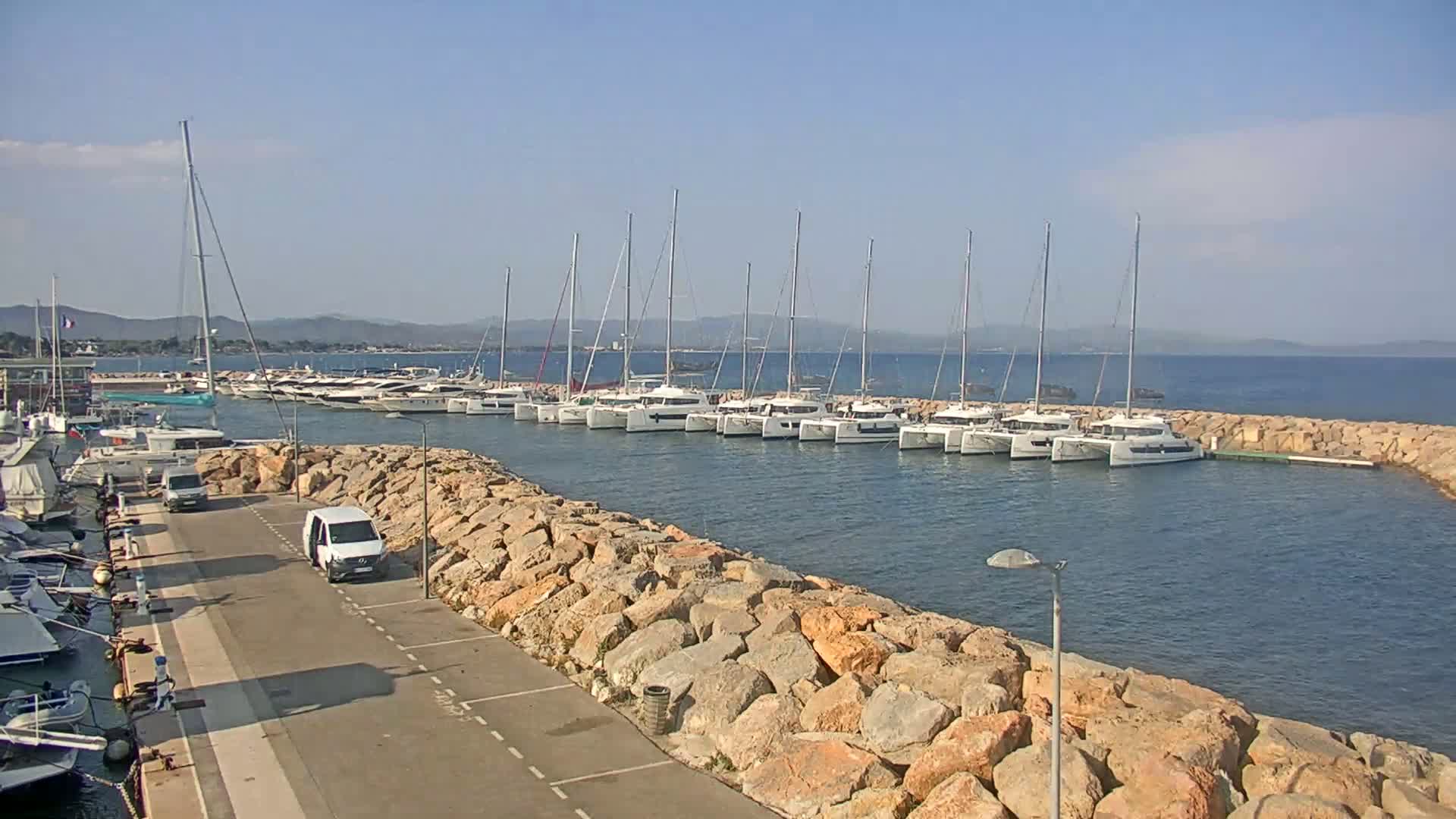 Hyeres - Port-Saint-Pierre Live Cam - Toulon, Var, Provence-Alpes-Cote d’Azur, France
