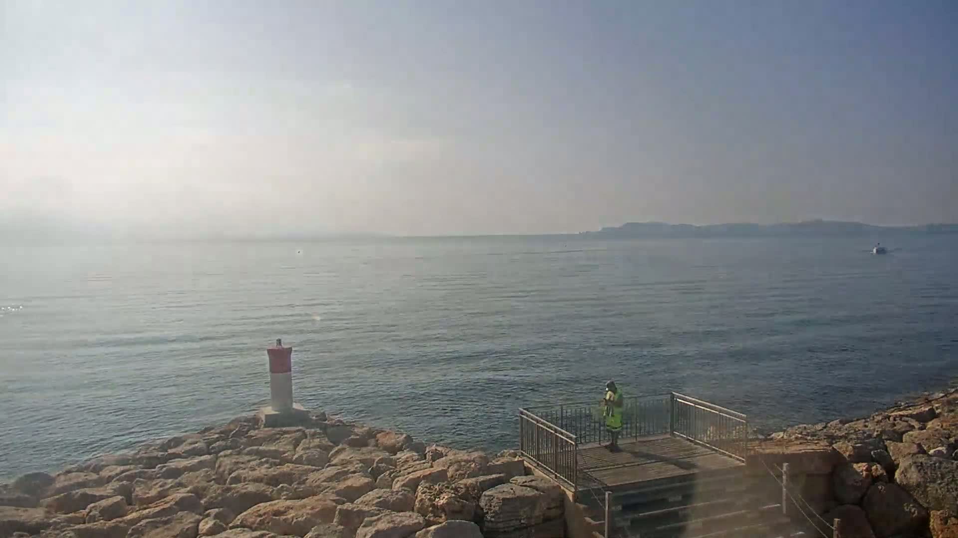 Hyeres - Port-Saint-Pierre Live Cam - Toulon, Var, Provence-Alpes-Cote d’Azur, France