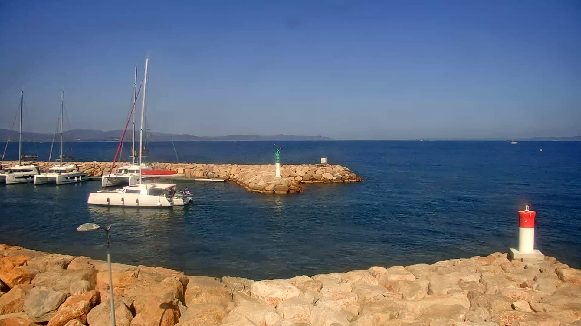 Hyeres - Port-Saint-Pierre Live Cam - Toulon, Var, Provence-Alpes-Cote d’Azur, France