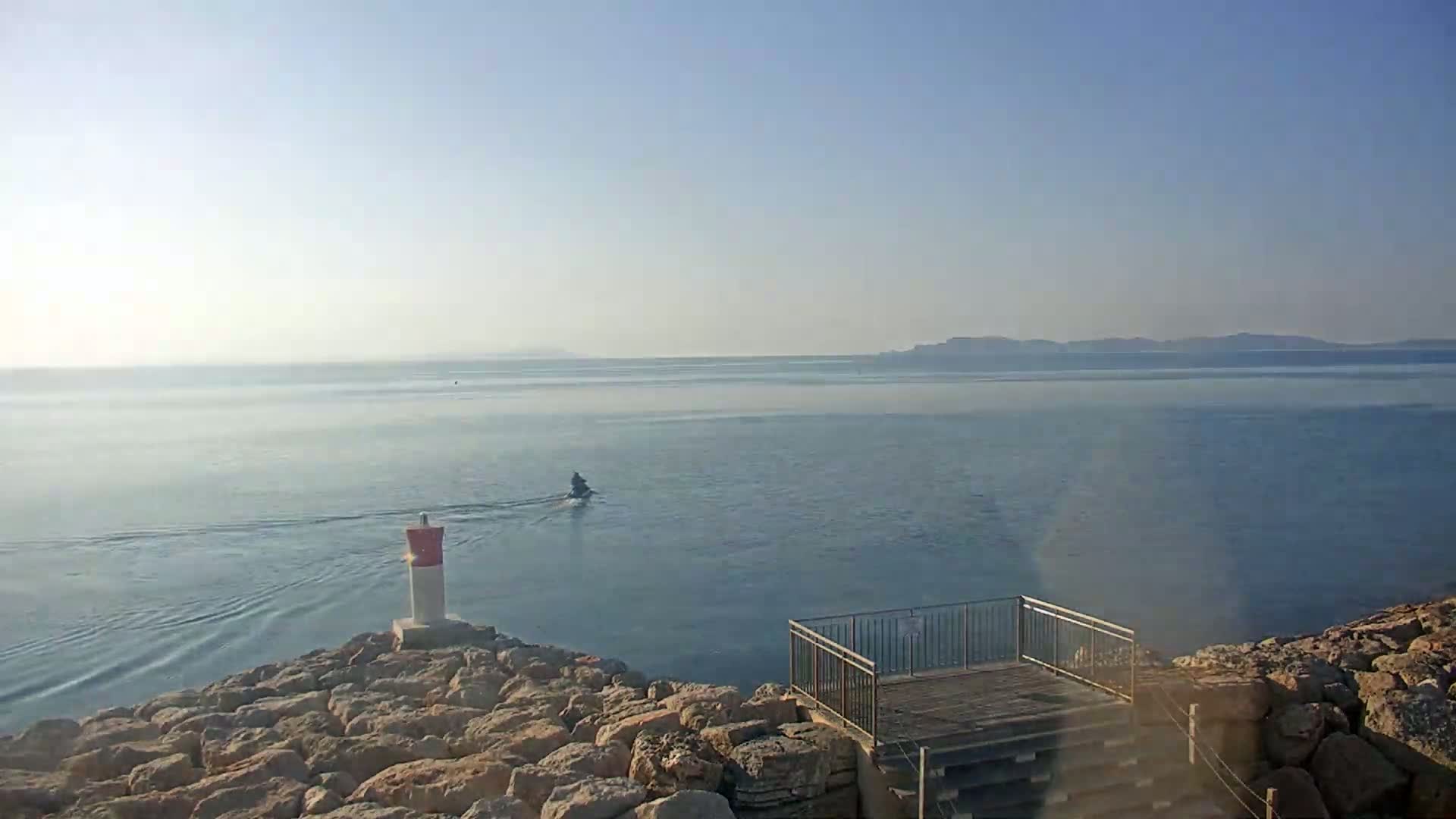 Hyeres - Port-Saint-Pierre Live Cam - Toulon, Var, Provence-Alpes-Cote d’Azur, France