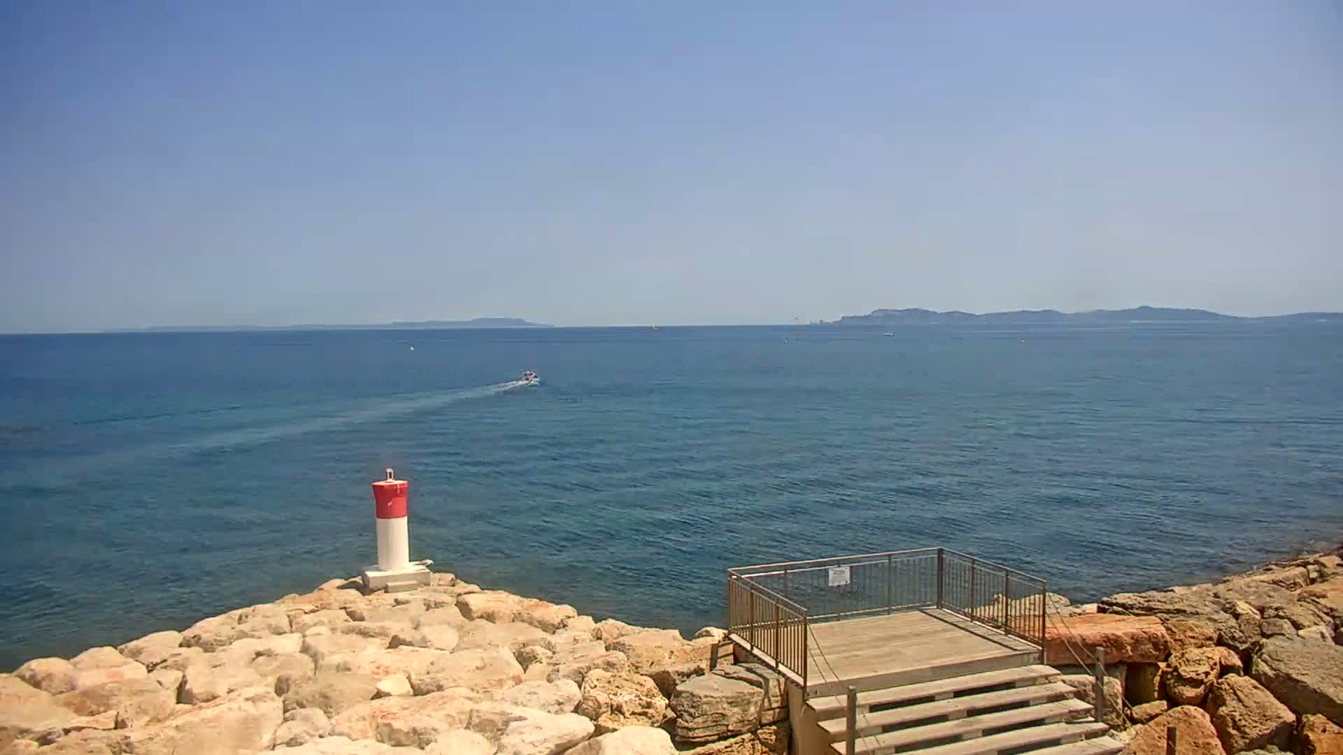Hyeres - Port-Saint-Pierre Live Cam - Toulon, Var, Provence-Alpes-Cote d’Azur, France