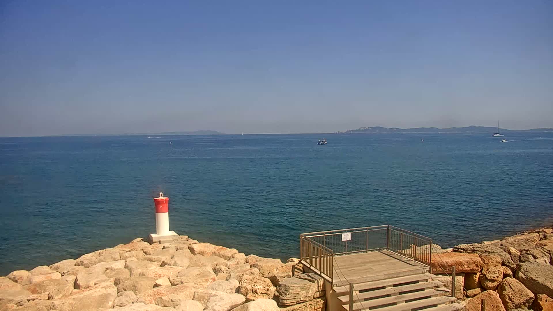 Hyeres - Port-Saint-Pierre Live Cam - Toulon, Var, Provence-Alpes-Cote d’Azur, France