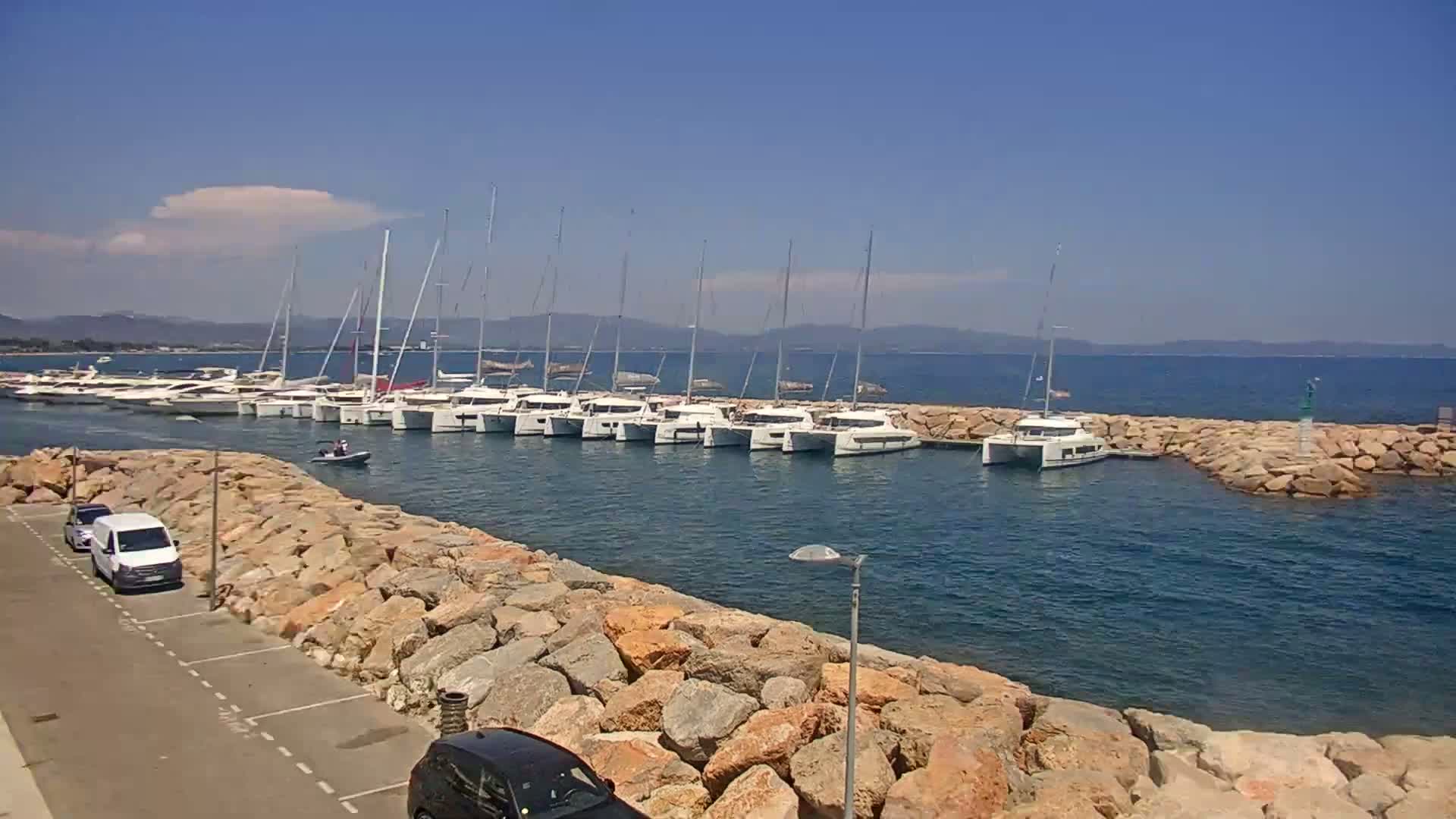 Hyeres - Port-Saint-Pierre Live Cam - Toulon, Var, Provence-Alpes-Cote d’Azur, France