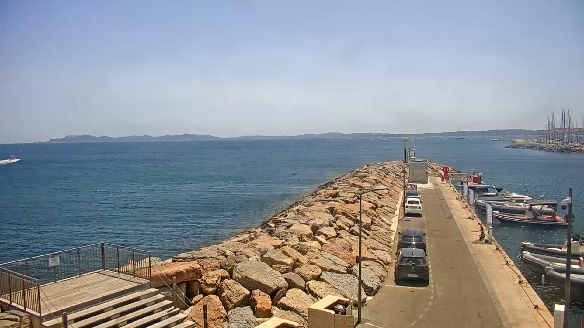 Hyeres - Port-Saint-Pierre Live Cam - Toulon, Var, Provence-Alpes-Cote d’Azur, France