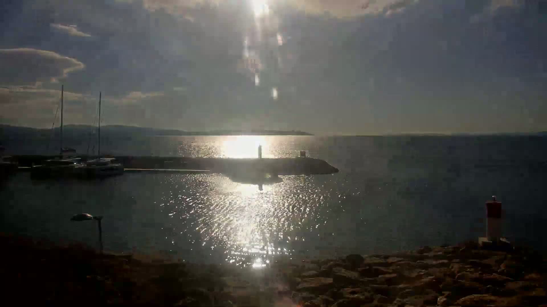 Hyeres - Port-Saint-Pierre Live Cam - Toulon, Var, Provence-Alpes-Cote d’Azur, France
