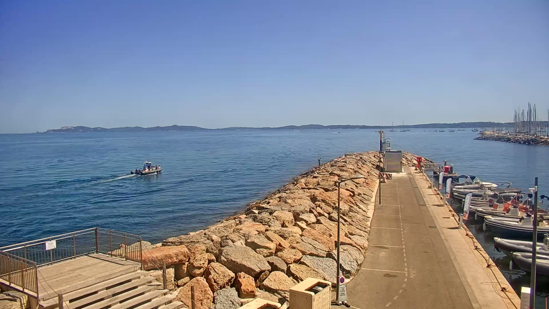 Hyeres - Port-Saint-Pierre Live Cam - Toulon, Var, Provence-Alpes-Cote d’Azur, France