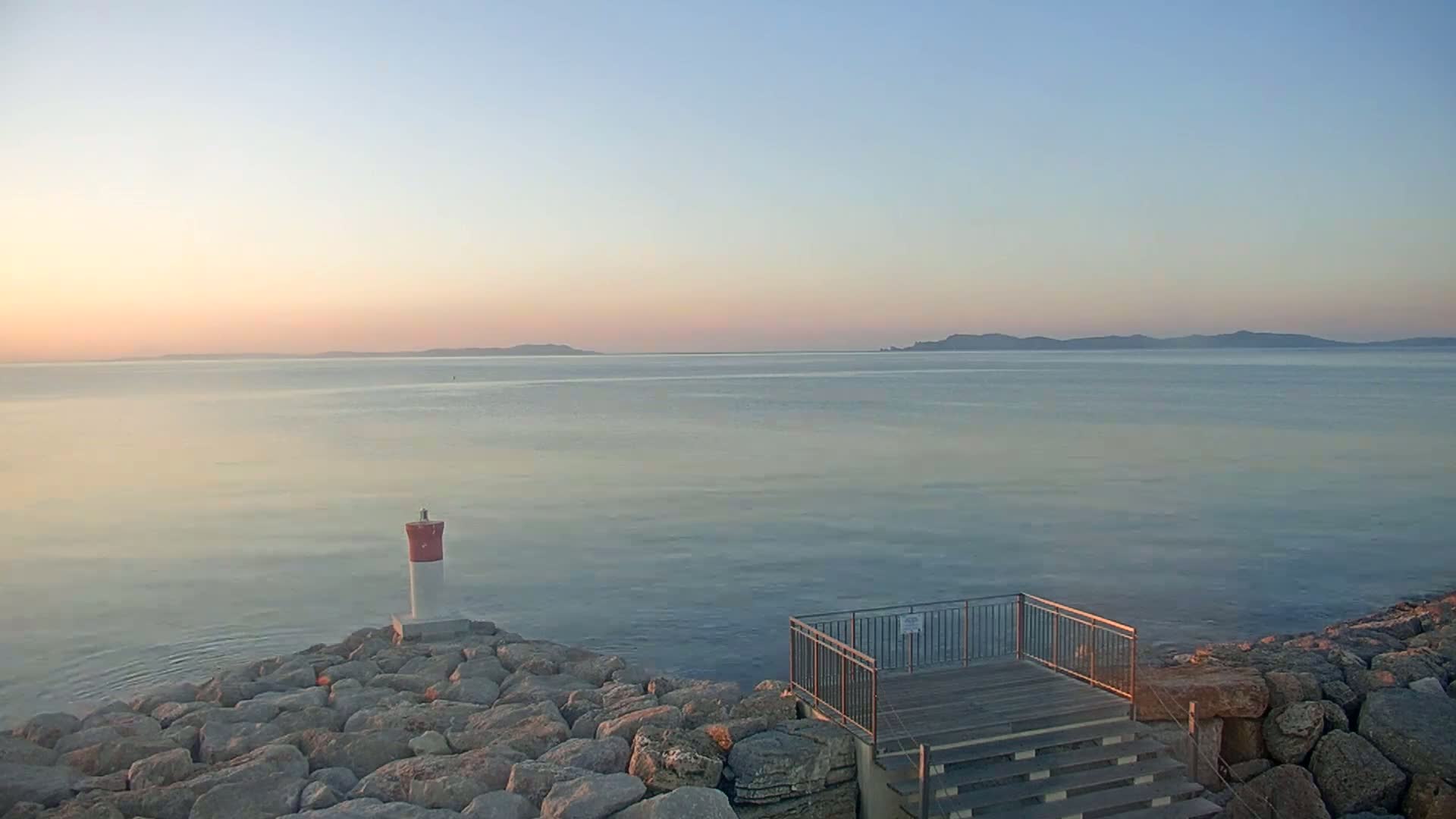 Hyeres - Port-Saint-Pierre Live Cam - Toulon, Var, Provence-Alpes-Cote d’Azur, France