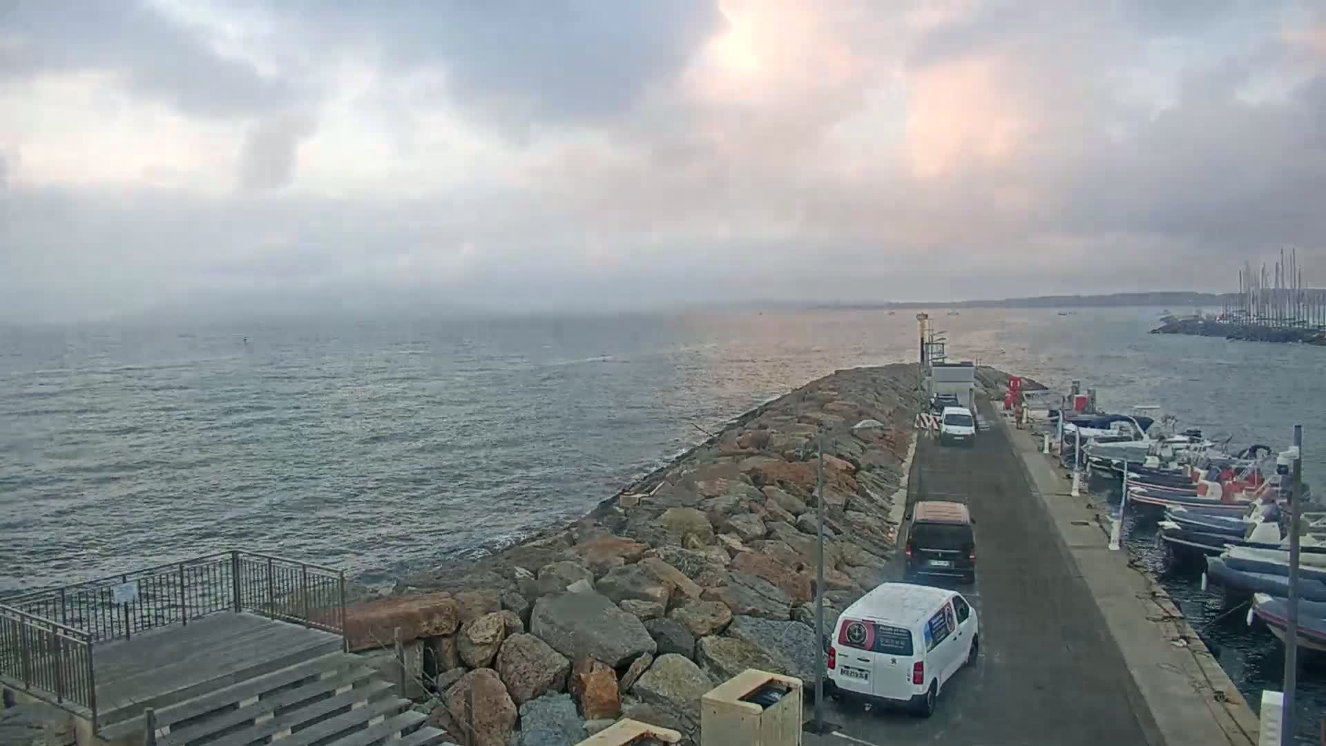 Hyeres - Port-Saint-Pierre Live Cam - Toulon, Var, Provence-Alpes-Cote d’Azur, France