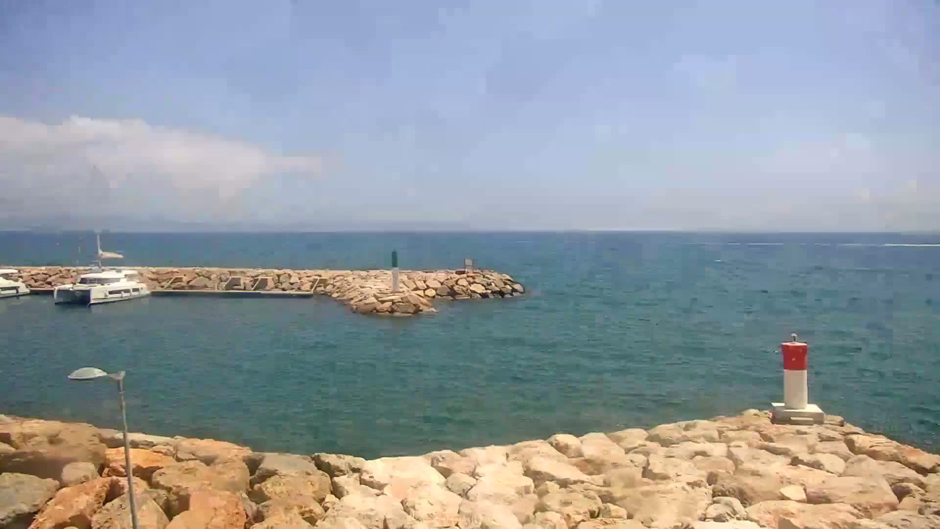 Hyeres - Port-Saint-Pierre Live Cam - Toulon, Var, Provence-Alpes-Cote d’Azur, France