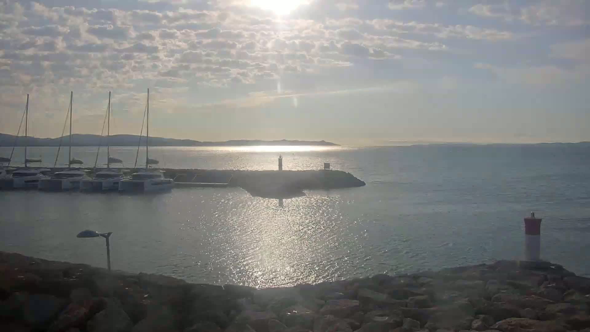 Hyeres - Port-Saint-Pierre Live Cam - Toulon, Var, Provence-Alpes-Cote d’Azur, France