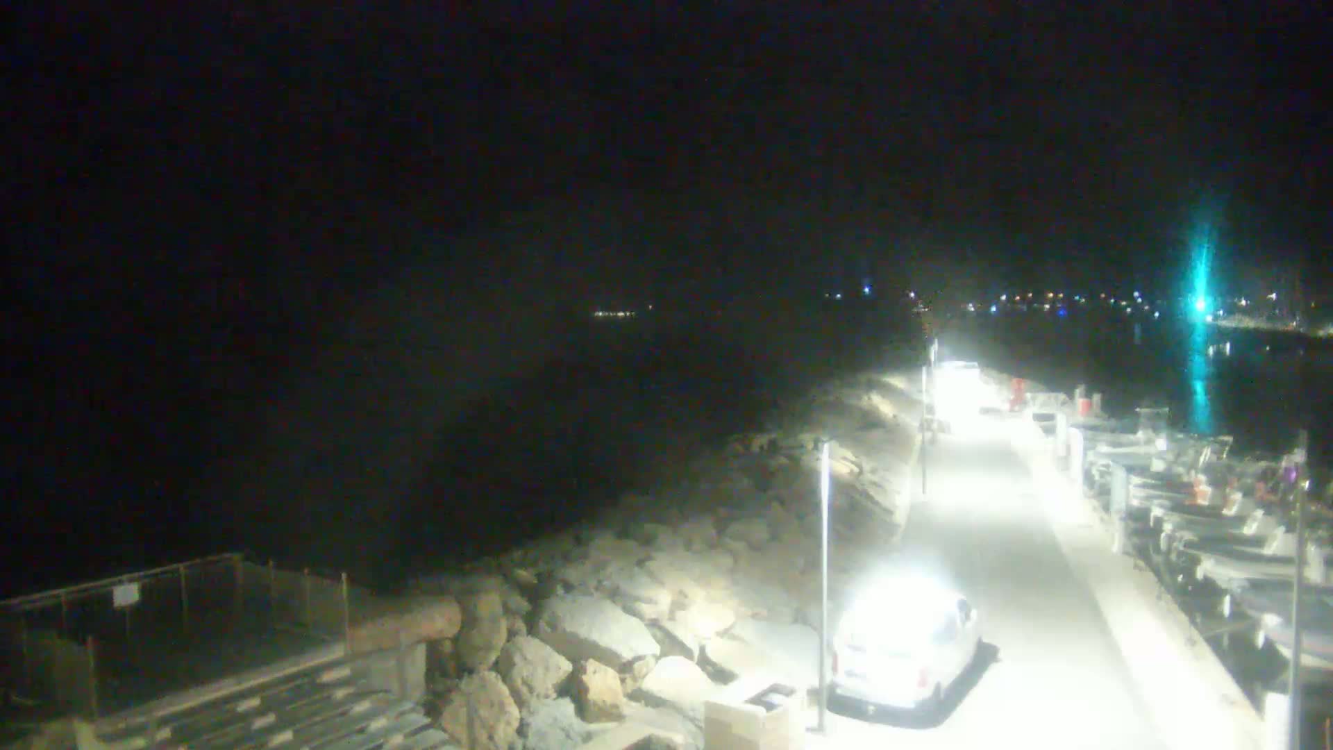 Hyeres - Port-Saint-Pierre Live Cam - Toulon, Var, Provence-Alpes-Cote d’Azur, France