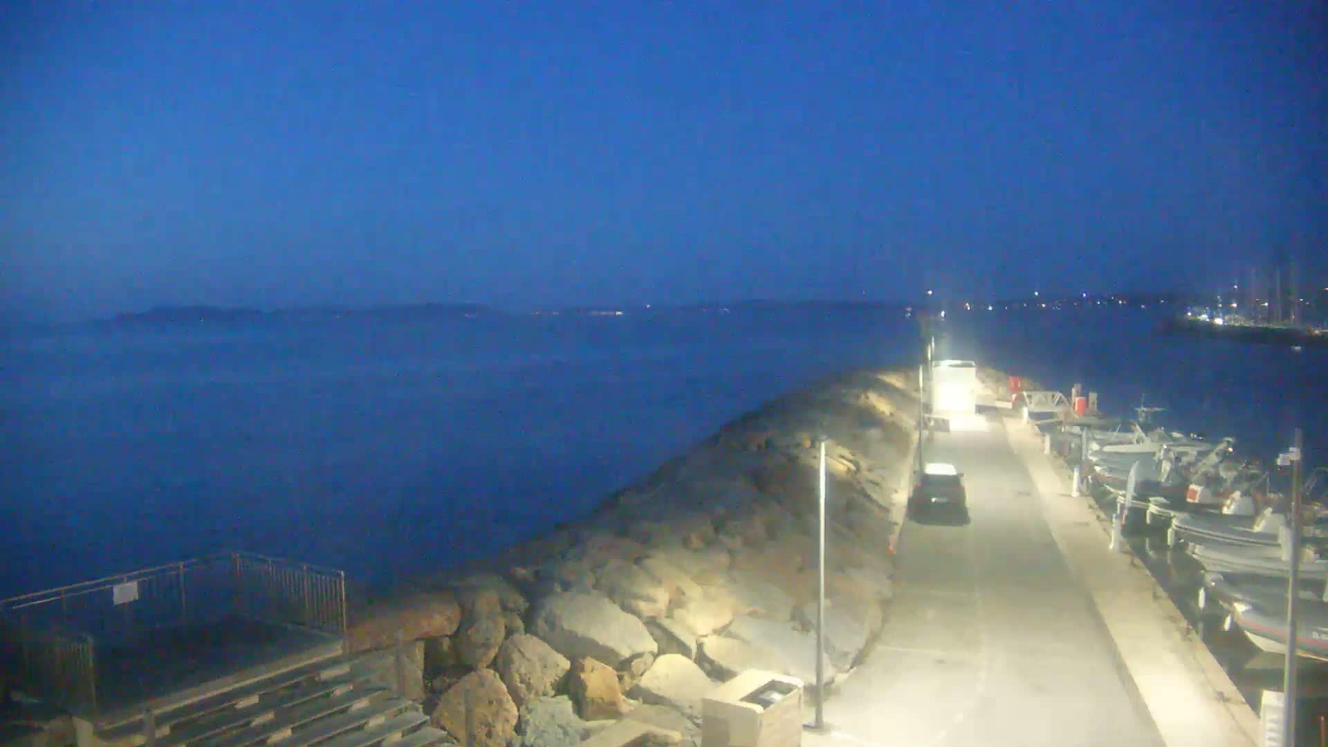 Hyeres - Port-Saint-Pierre Live Cam - Toulon, Var, Provence-Alpes-Cote d’Azur, France
