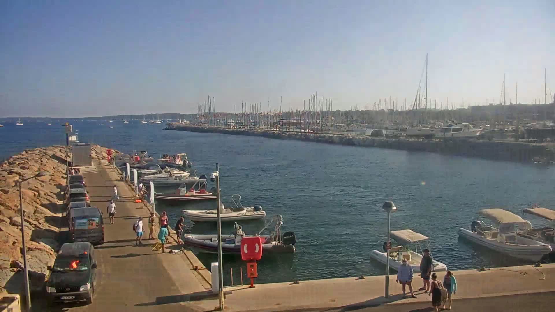 Hyeres - Port-Saint-Pierre Live Cam - Toulon, Var, Provence-Alpes-Cote d’Azur, France