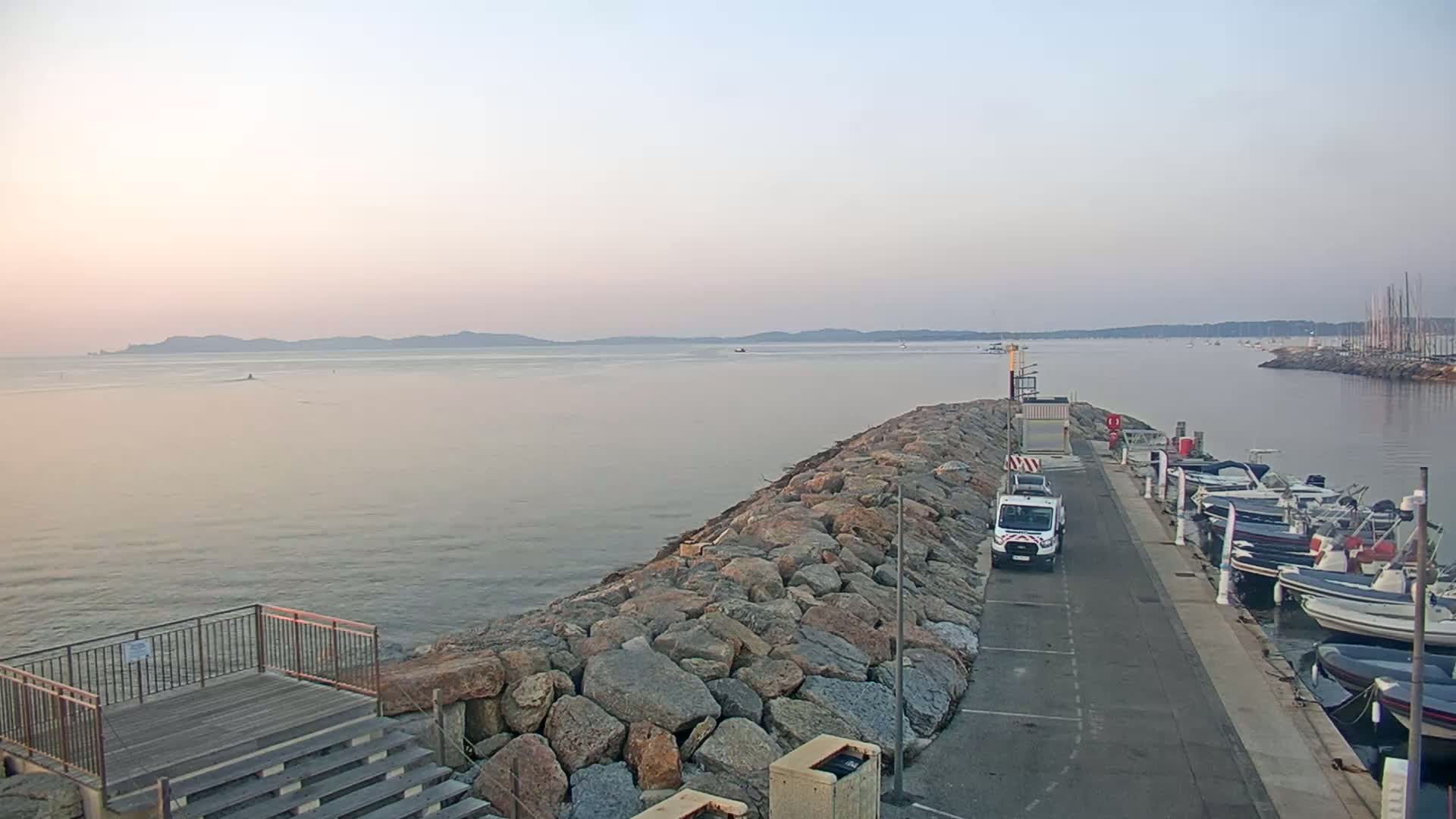 Hyeres - Port-Saint-Pierre Live Cam - Toulon, Var, Provence-Alpes-Cote d’Azur, France