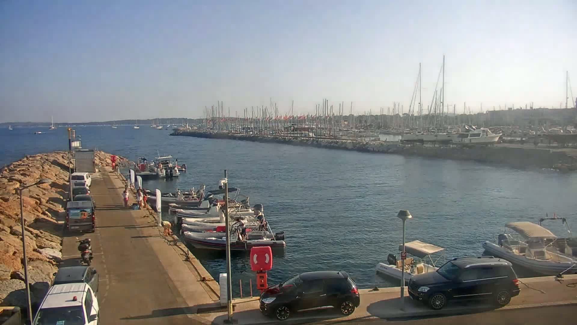 Hyeres - Port-Saint-Pierre Live Cam - Toulon, Var, Provence-Alpes-Cote d’Azur, France