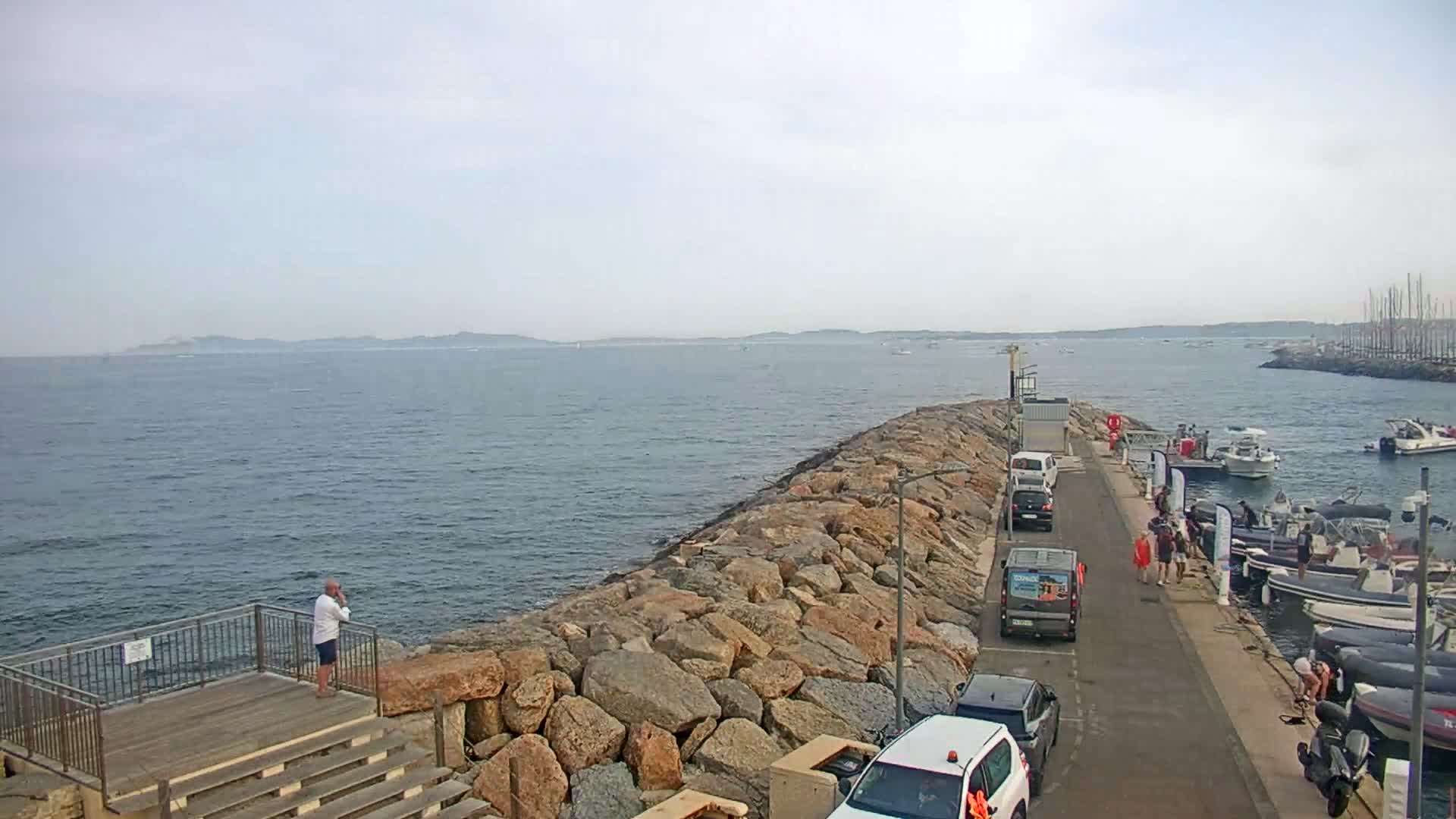 Hyeres - Port-Saint-Pierre Live Cam - Toulon, Var, Provence-Alpes-Cote d’Azur, France