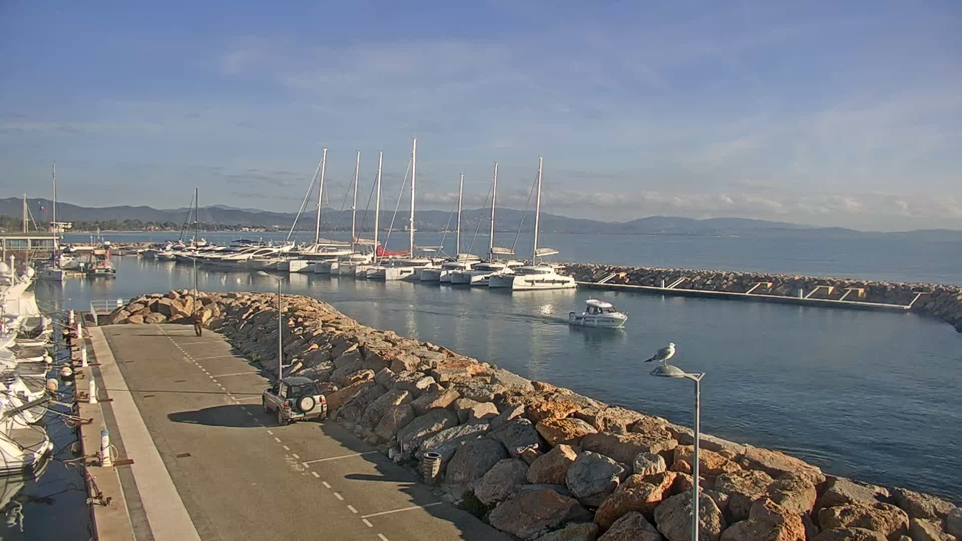 Hyeres - Port-Saint-Pierre Live Cam - Toulon, Var, Provence-Alpes-Cote d’Azur, France