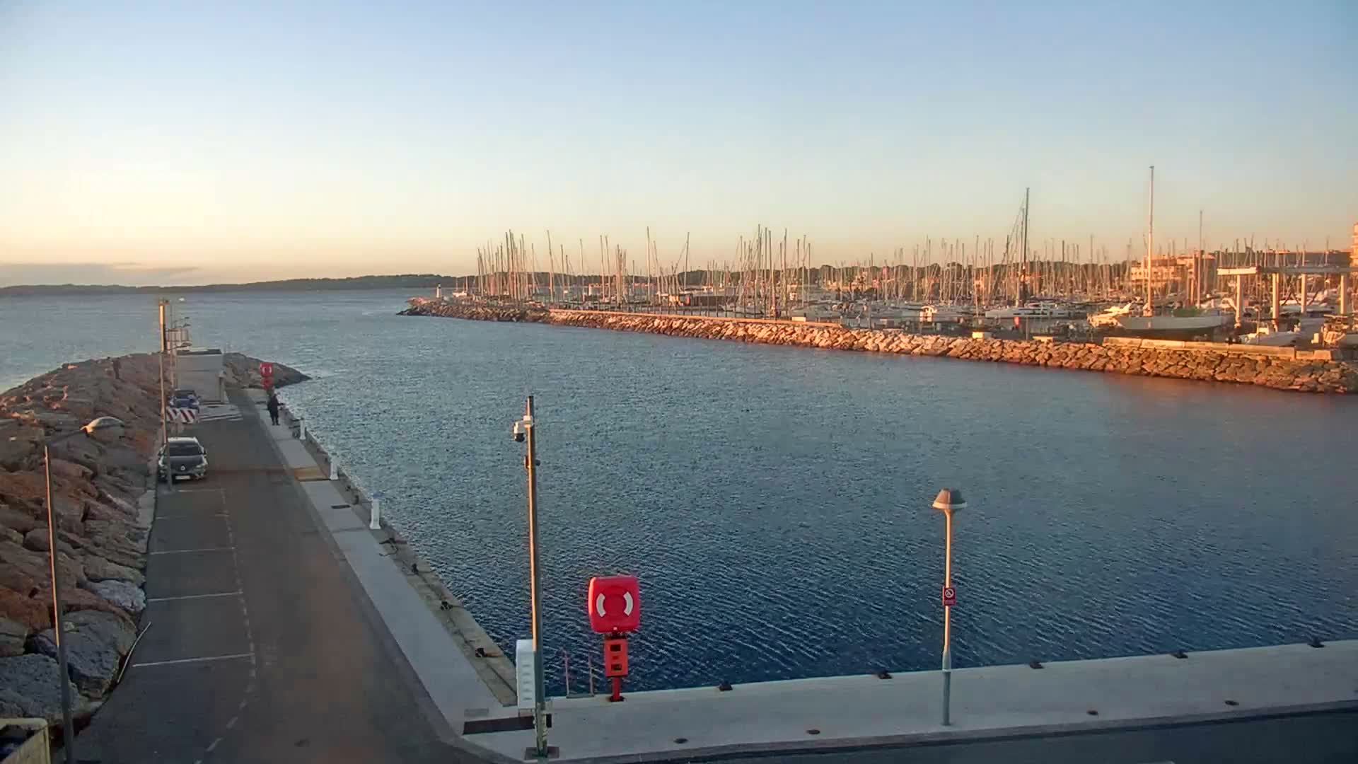 Hyeres - Port-Saint-Pierre Live Cam - Toulon, Var, Provence-Alpes-Cote d’Azur, France