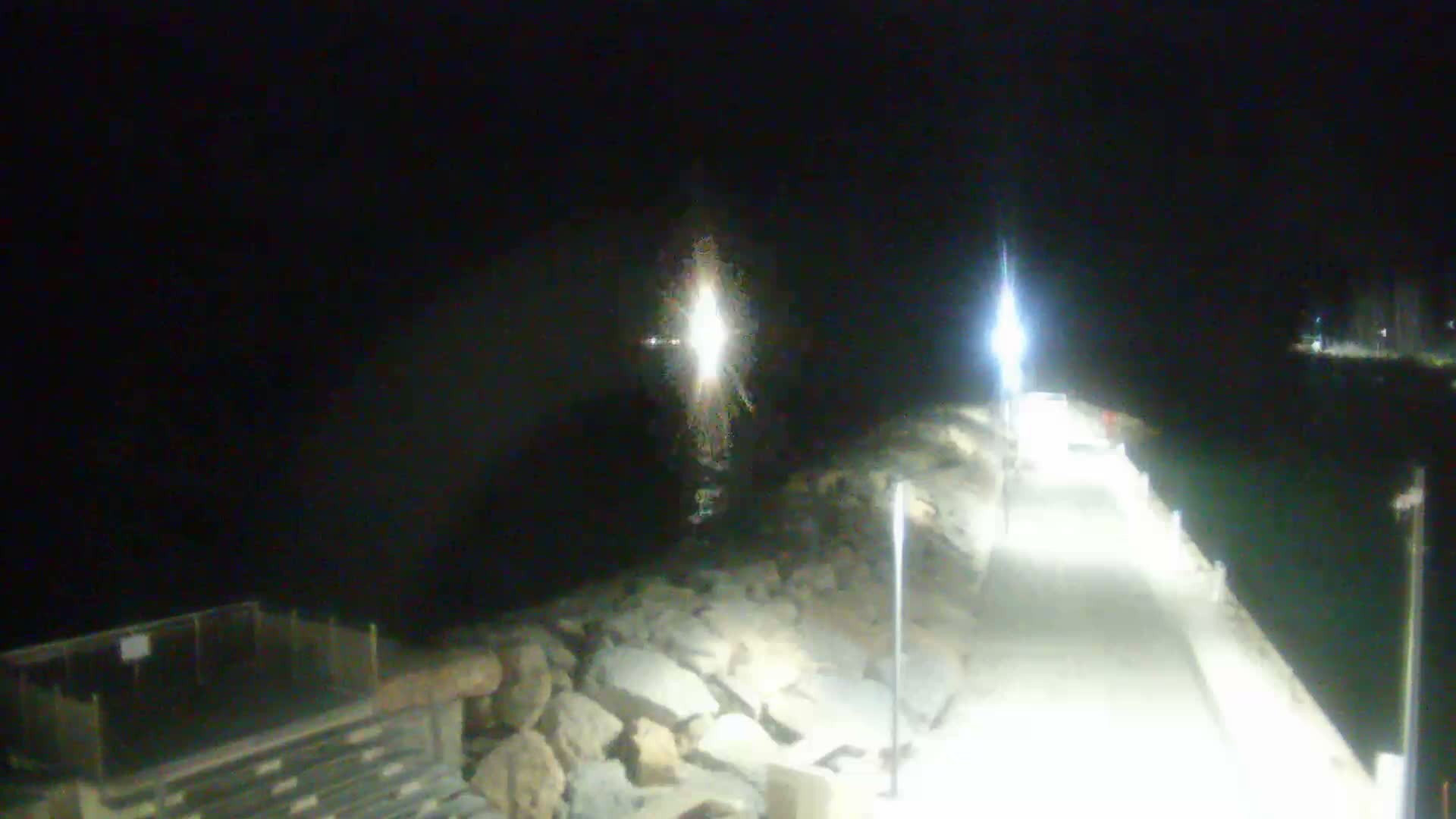 Hyeres - Port-Saint-Pierre Live Cam - Toulon, Var, Provence-Alpes-Cote d’Azur, France