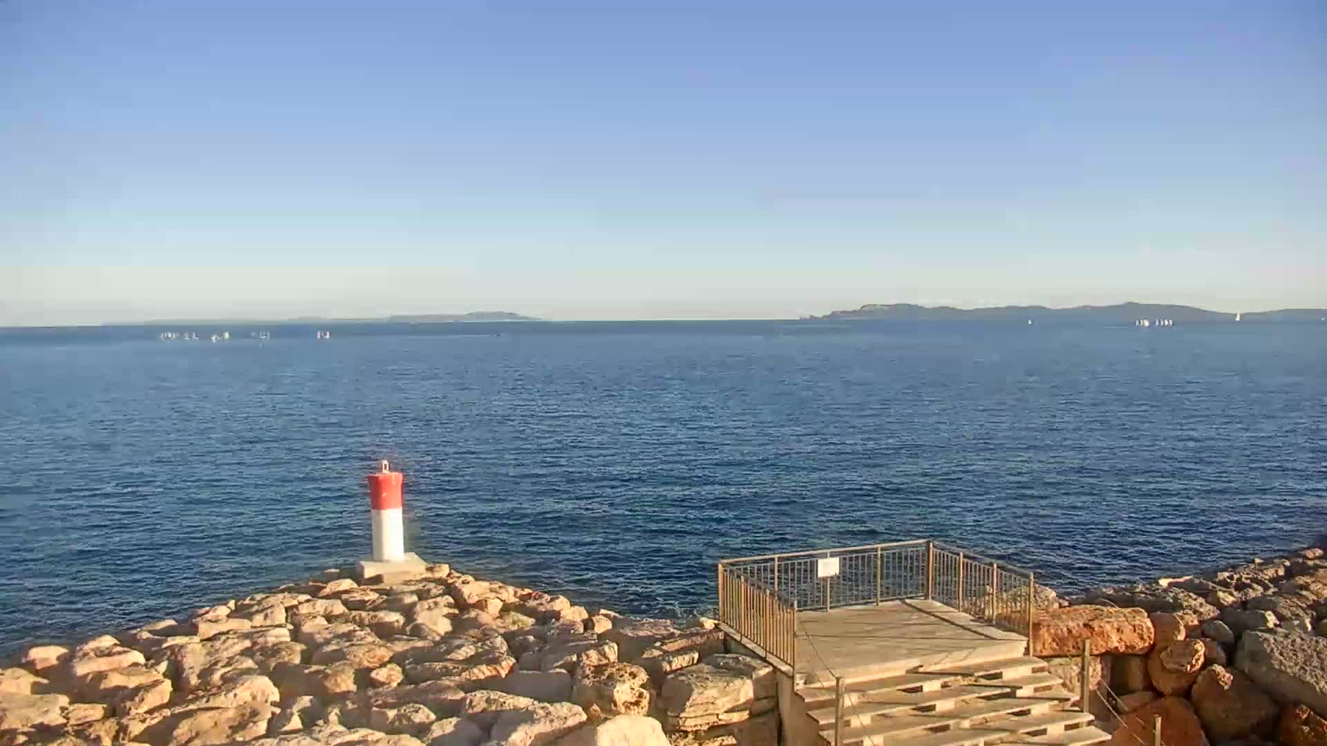 Hyeres - Port-Saint-Pierre Live Cam - Toulon, Var, Provence-Alpes-Cote d’Azur, France