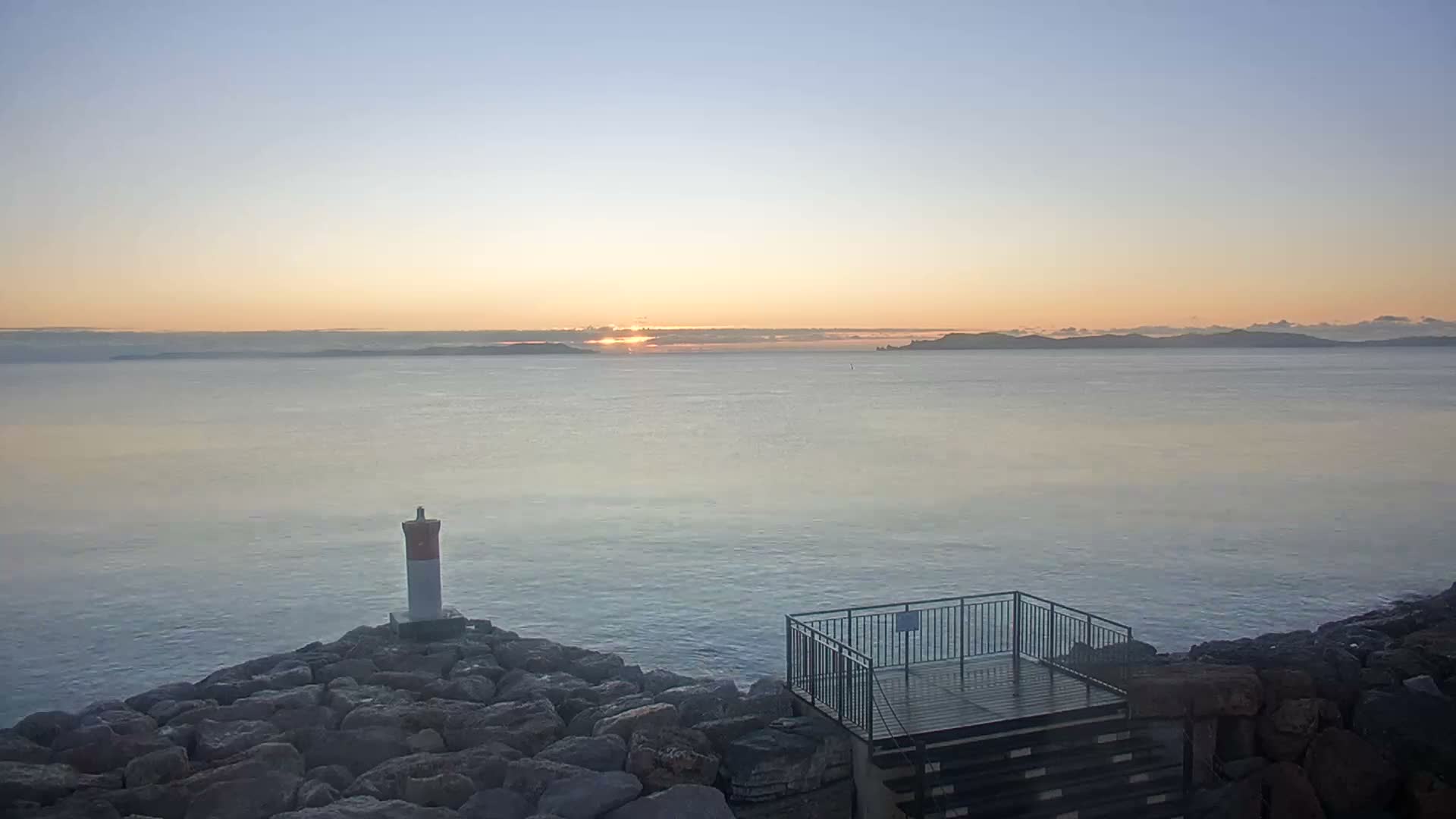 Hyeres - Port-Saint-Pierre Live Cam - Toulon, Var, Provence-Alpes-Cote d’Azur, France