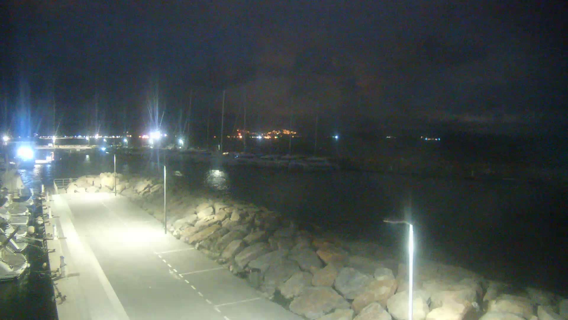 Hyeres - Port-Saint-Pierre Live Cam - Toulon, Var, Provence-Alpes-Cote d’Azur, France