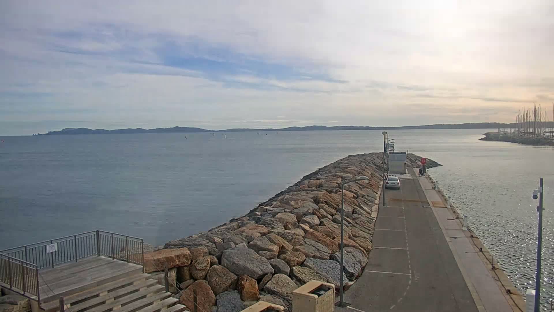 Hyeres - Port-Saint-Pierre Live Cam - Toulon, Var, Provence-Alpes-Cote d’Azur, France