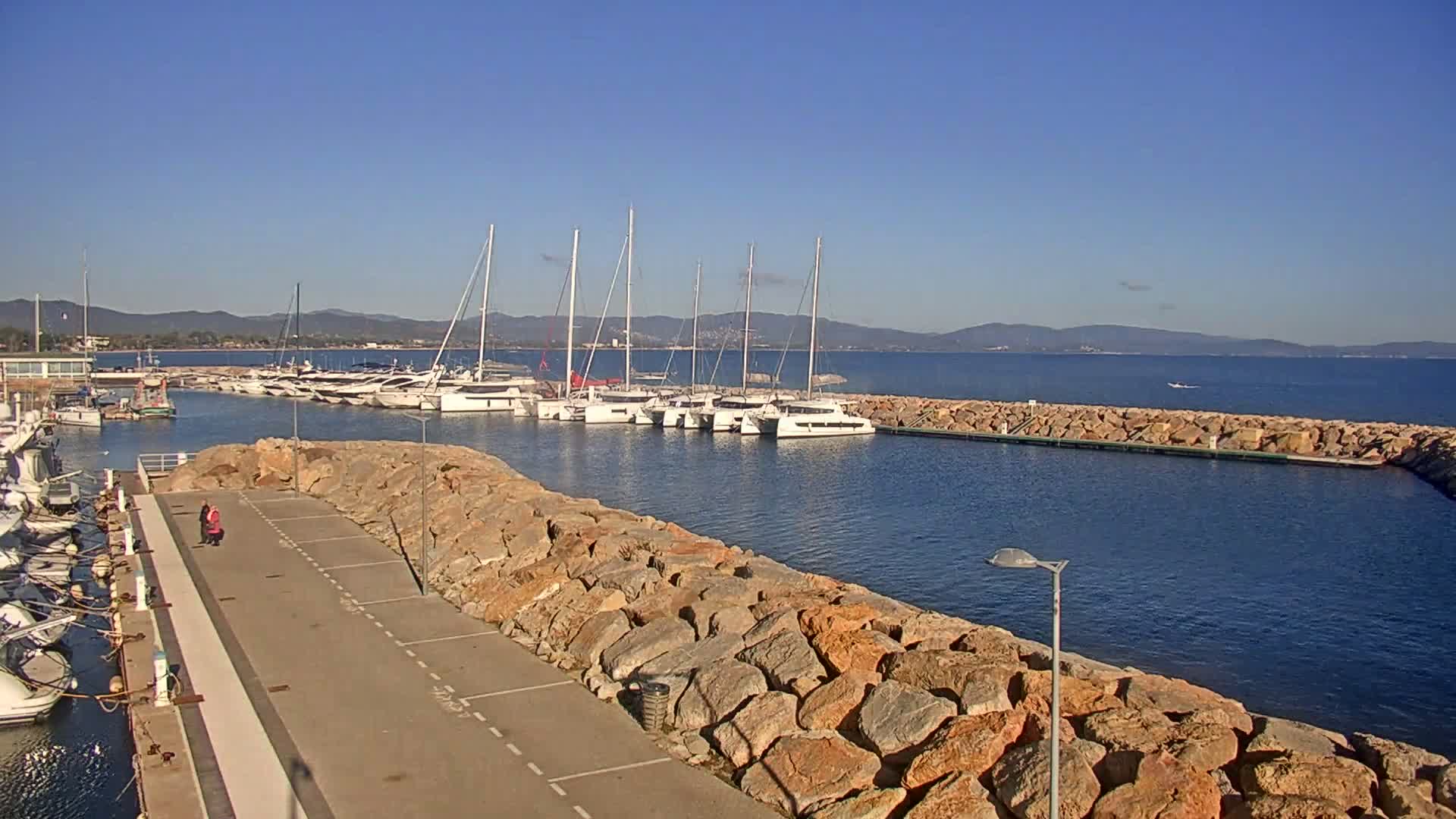 Hyeres - Port-Saint-Pierre Live Cam - Toulon, Var, Provence-Alpes-Cote d’Azur, France