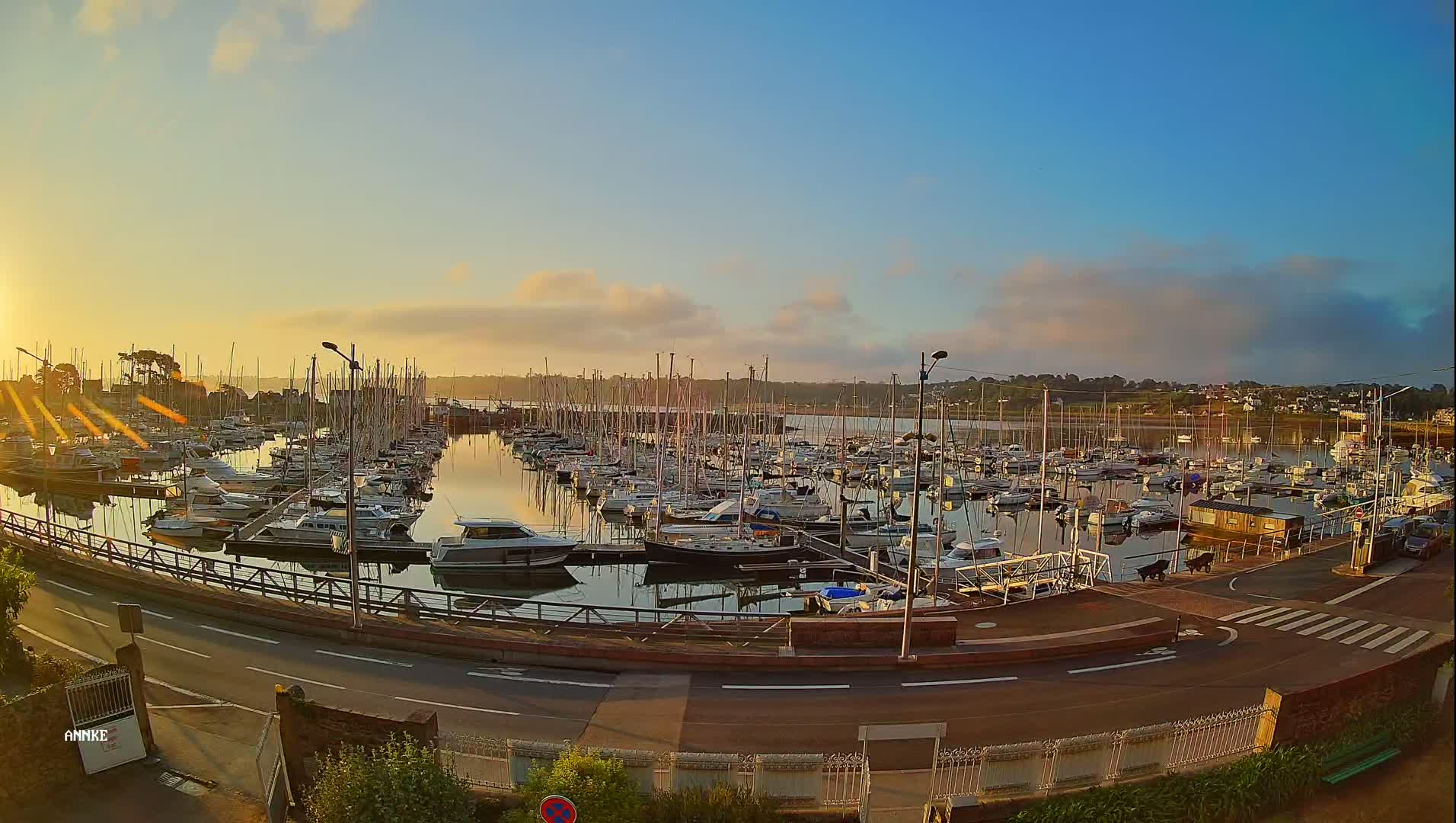 Perros-Guirec, Port de Perros Marine Live Cam - Lannion, Cotes-d'Armor, Bretagne, France