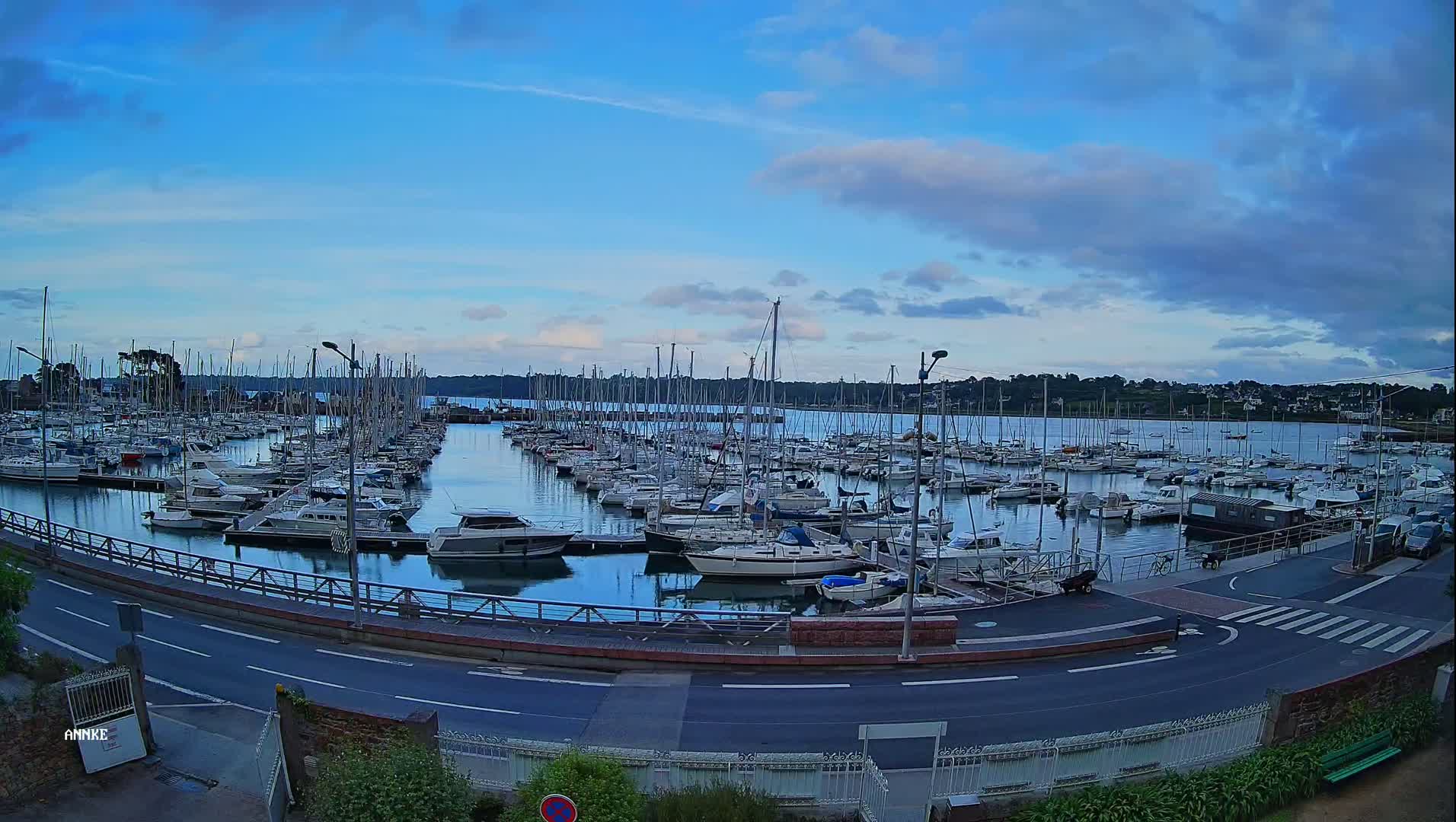 Perros-Guirec, Port de Perros Marine Live Cam - Lannion, Cotes-d'Armor, Bretagne, France
