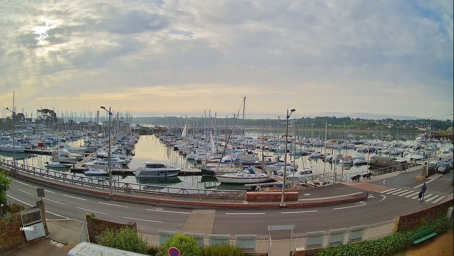 Perros-Guirec, Port de Perros Marine Live Cam - Lannion, Cotes-d'Armor, Bretagne, France