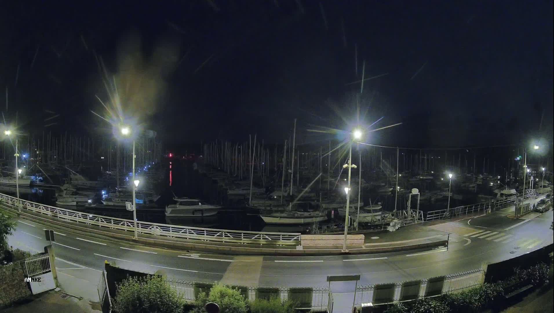 Perros-Guirec, Port de Perros Marine Live Cam - Lannion, Cotes-d'Armor, Bretagne, France