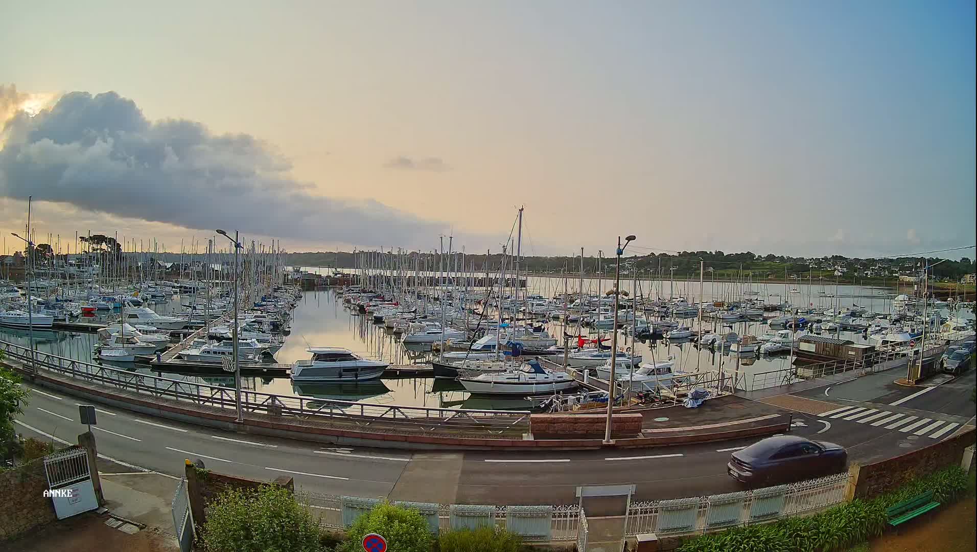 Perros-Guirec, Port de Perros Marine Live Cam - Lannion, Cotes-d'Armor, Bretagne, France