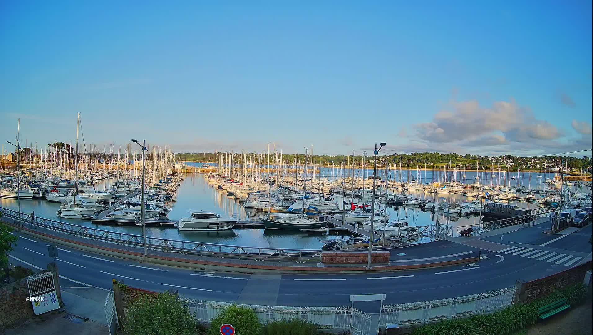 Perros-Guirec, Port de Perros Marine Live Cam - Lannion, Cotes-d'Armor, Bretagne, France