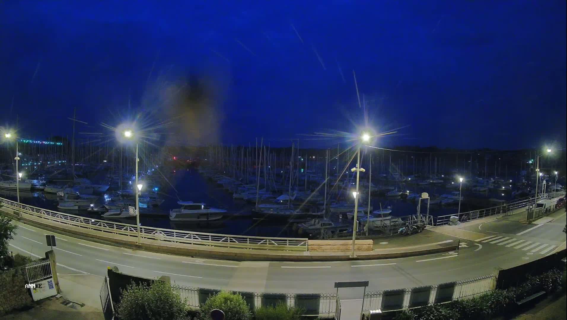 Perros-Guirec, Port de Perros Marine Live Cam - Lannion, Cotes-d'Armor, Bretagne, France