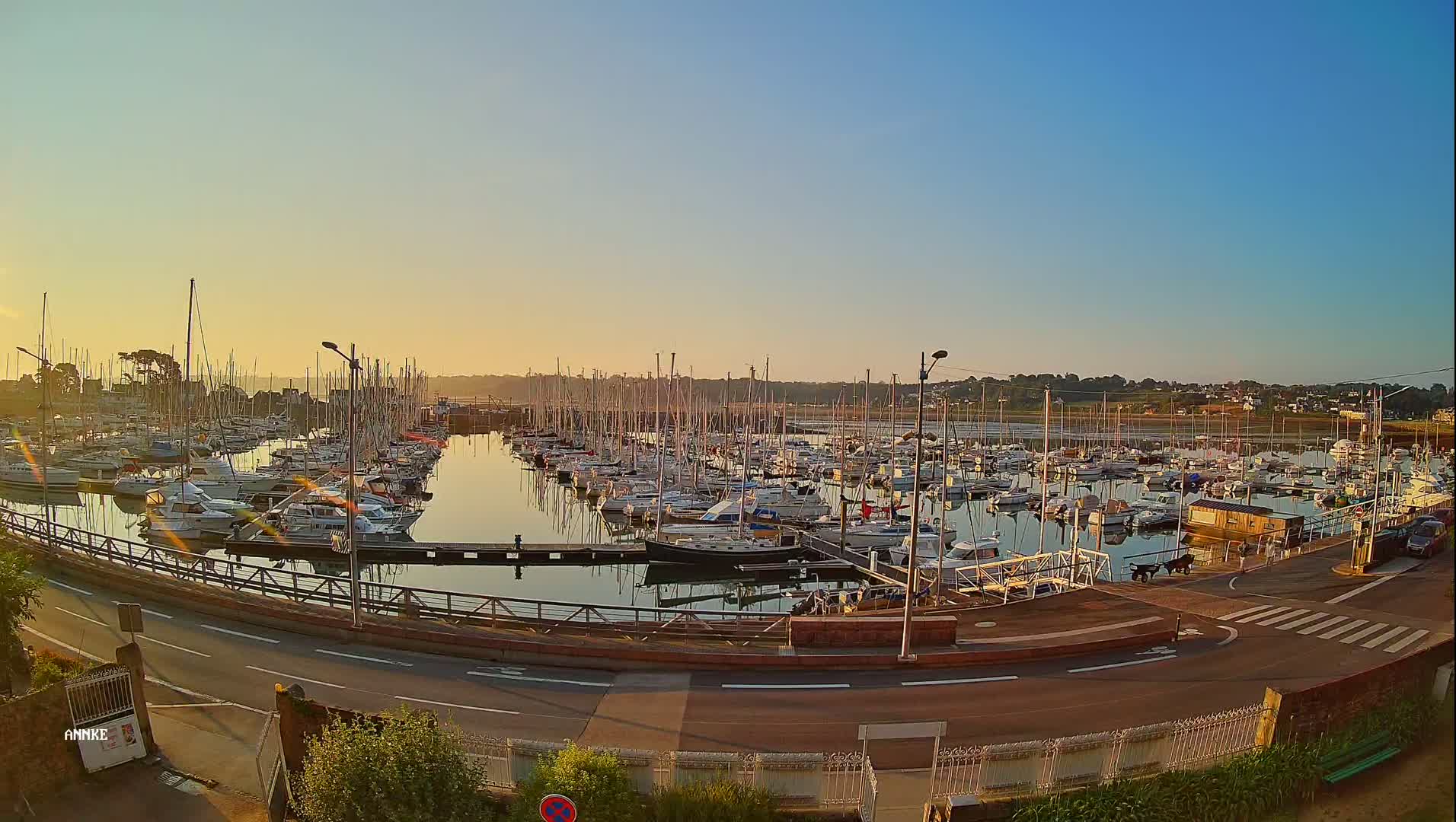 Perros-Guirec, Port de Perros Marine Live Cam - Lannion, Cotes-d'Armor, Bretagne, France