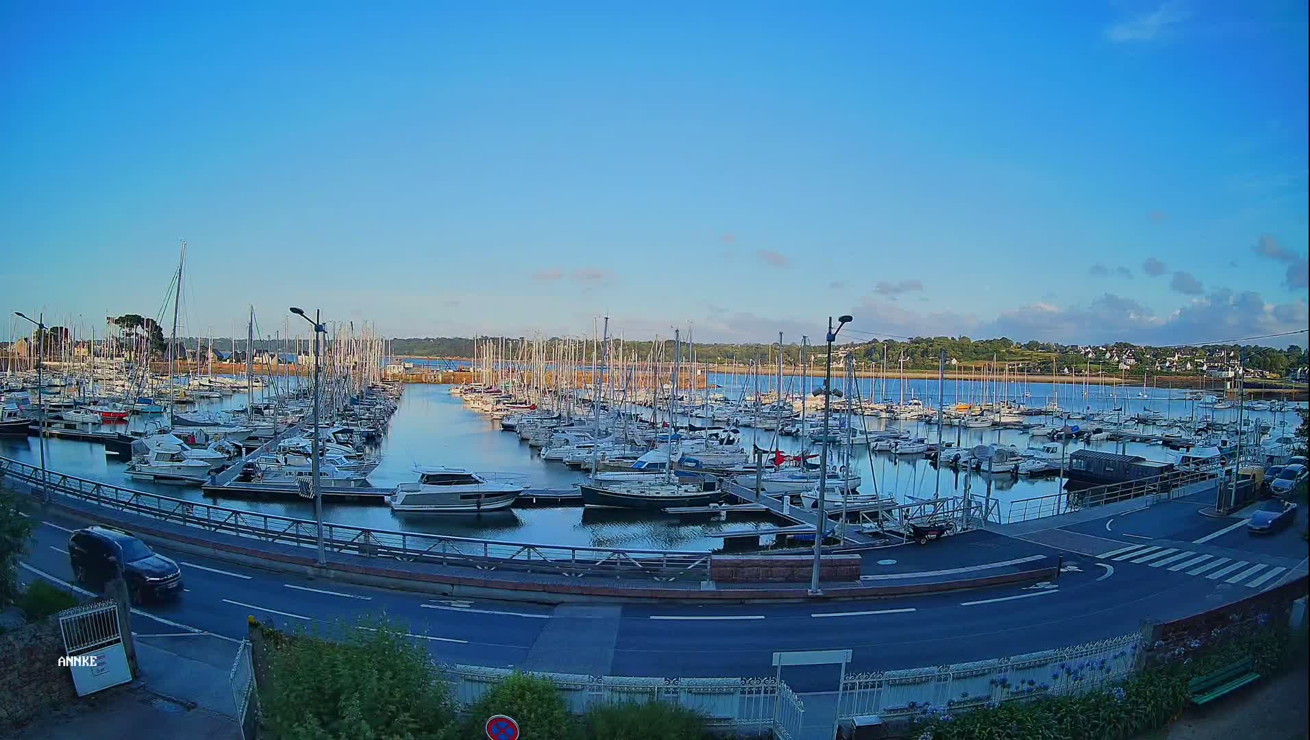 Perros-Guirec, Port de Perros Marine Live Cam - Lannion, Cotes-d'Armor, Bretagne, France