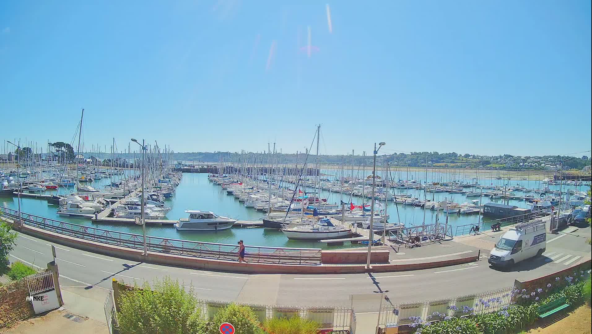 Perros-Guirec, Port de Perros Marine Live Cam - Lannion, Cotes-d'Armor, Bretagne, France