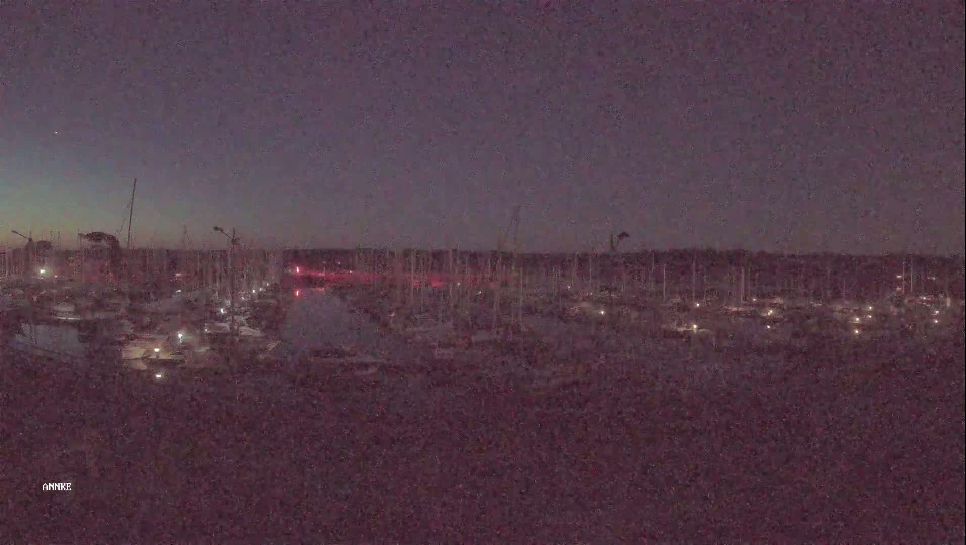 Perros-Guirec, Port de Perros Marine Live Cam - Lannion, Cotes-d'Armor, Bretagne, France
