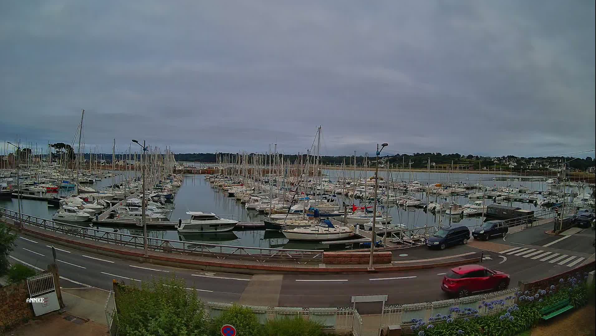 Perros-Guirec, Port de Perros Marine Live Cam - Lannion, Cotes-d'Armor, Bretagne, France