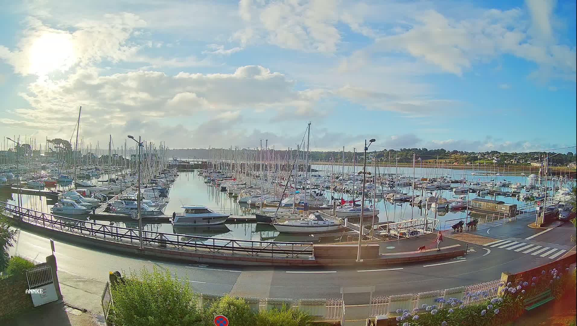Perros-Guirec, Port de Perros Marine Live Cam - Lannion, Cotes-d'Armor, Bretagne, France