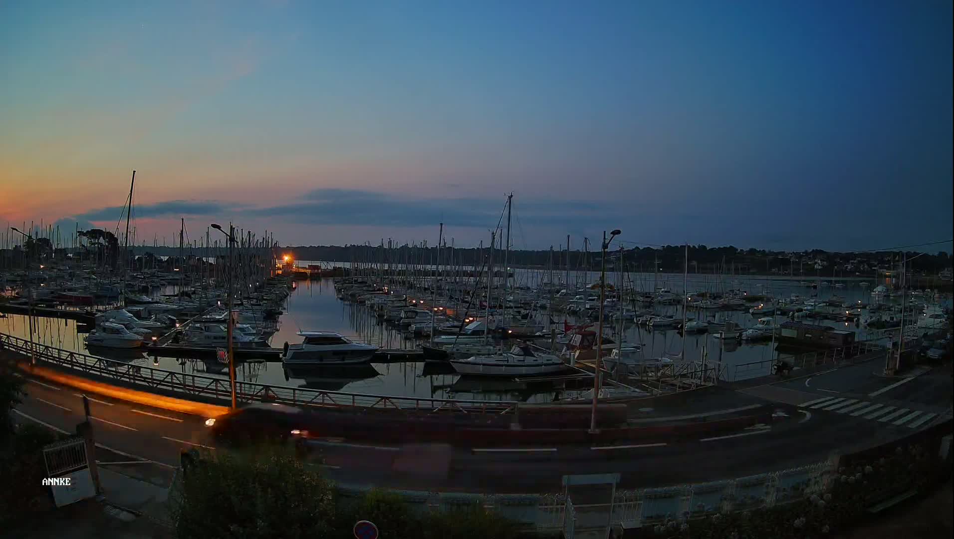 Perros-Guirec, Port de Perros Marine Live Cam - Lannion, Cotes-d'Armor, Bretagne, France