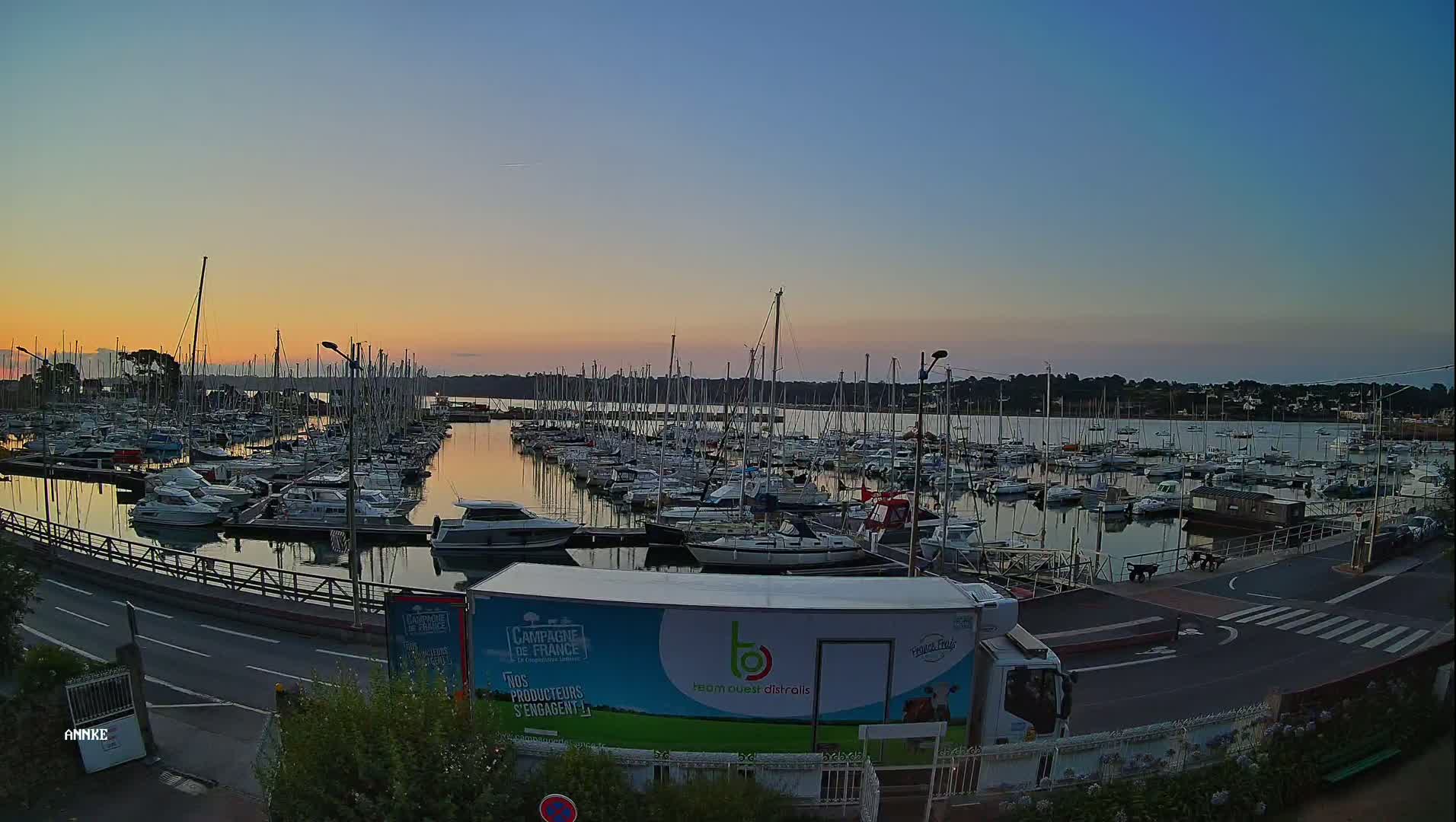 Perros-Guirec, Port de Perros Marine Live Cam - Lannion, Cotes-d'Armor, Bretagne, France