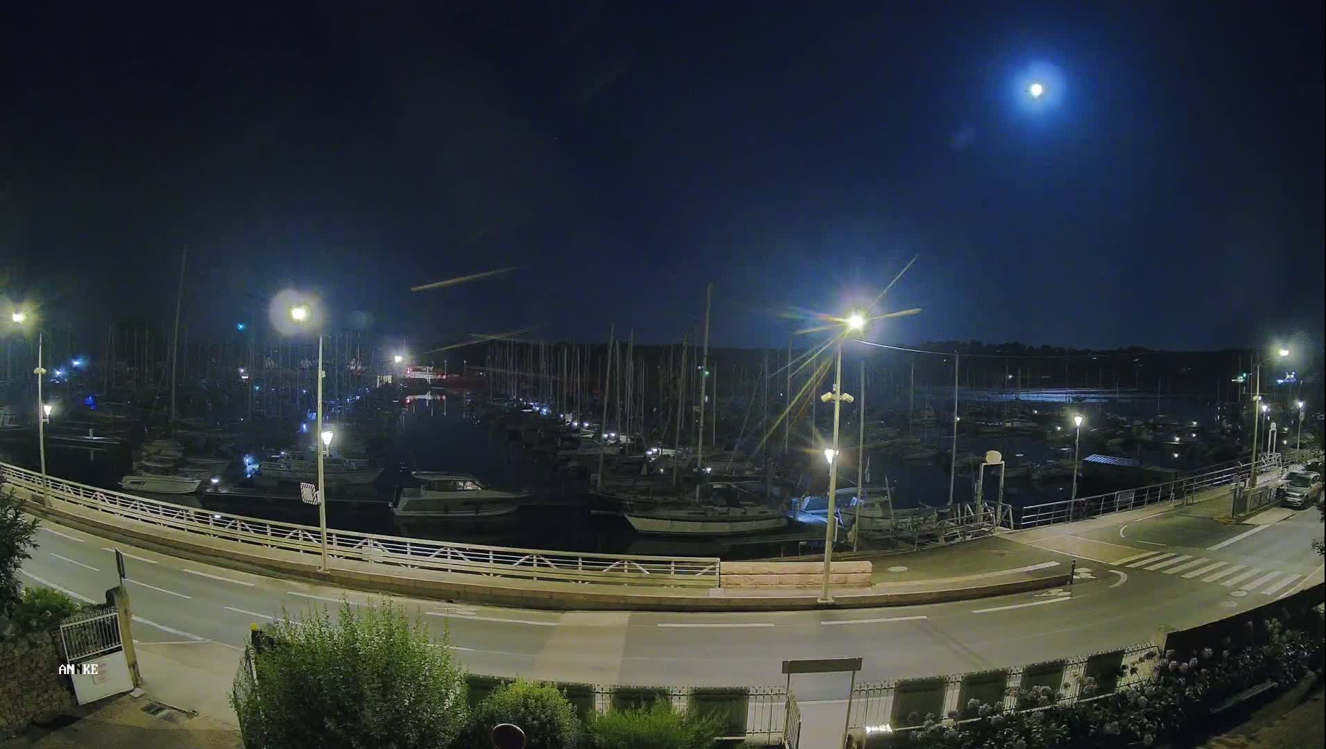 Perros-Guirec, Port de Perros Marine Live Cam - Lannion, Cotes-d'Armor, Bretagne, France