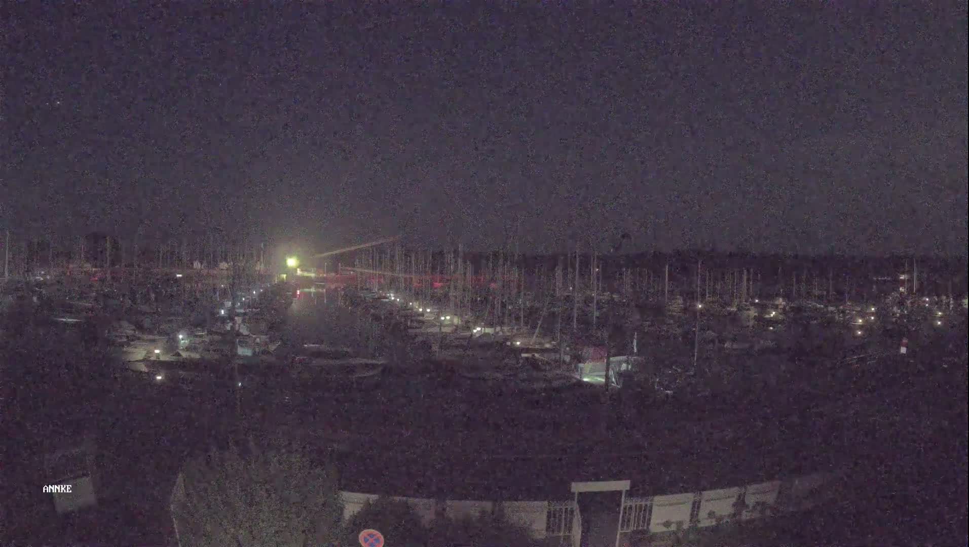 Perros-Guirec, Port de Perros Marine Live Cam - Lannion, Cotes-d'Armor, Bretagne, France
