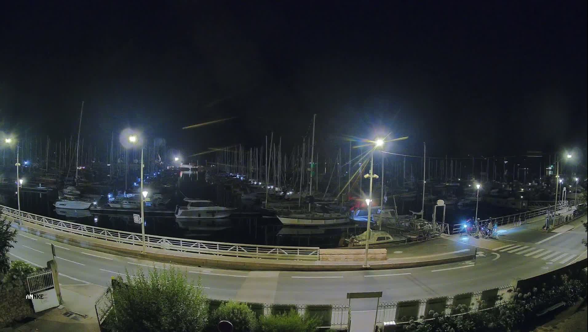 Perros-Guirec, Port de Perros Marine Live Cam - Lannion, Cotes-d'Armor, Bretagne, France