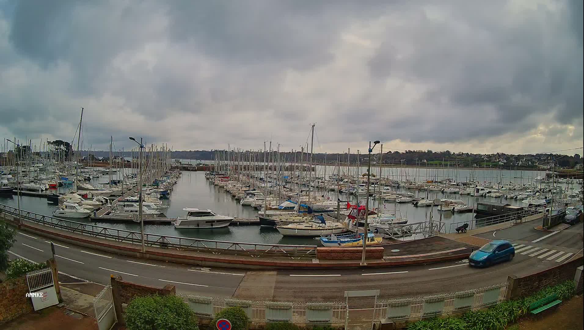 Perros-Guirec, Port de Perros Marine Live Cam - Lannion, Cotes-d'Armor, Bretagne, France