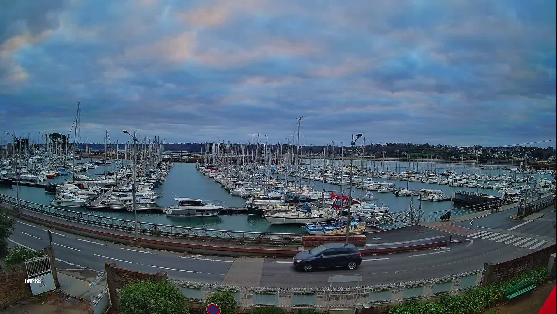 Perros-Guirec, Port de Perros Marine Live Cam - Lannion, Cotes-d'Armor, Bretagne, France