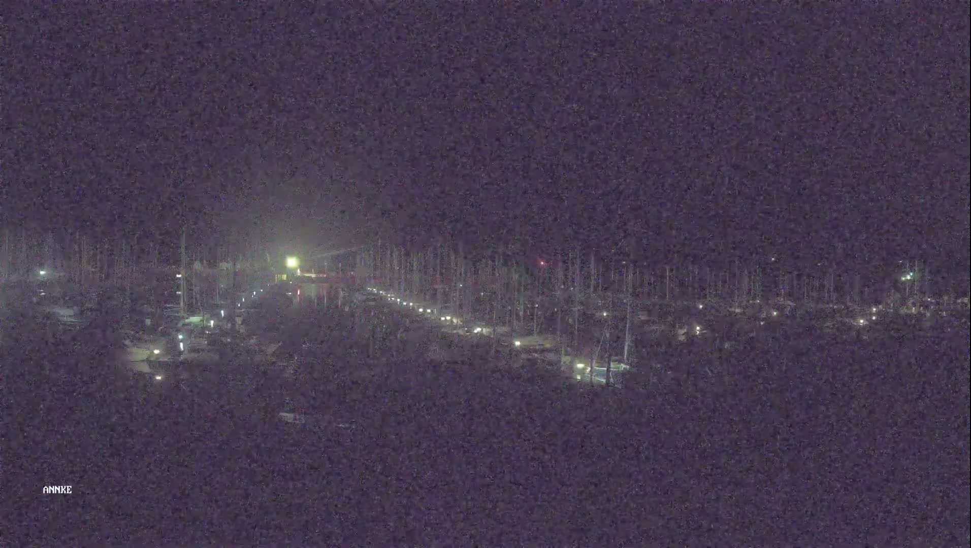 Perros-Guirec, Port de Perros Marine Live Cam - Lannion, Cotes-d'Armor, Bretagne, France