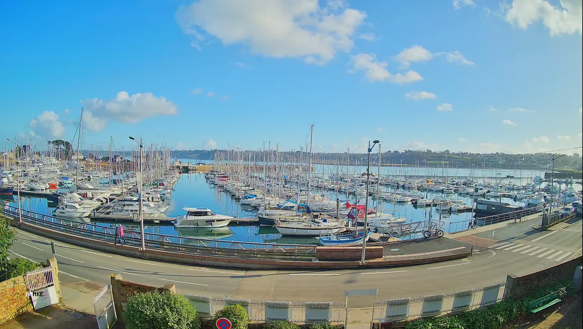 Perros-Guirec, Port de Perros Marine Live Cam - Lannion, Cotes-d'Armor, Bretagne, France
